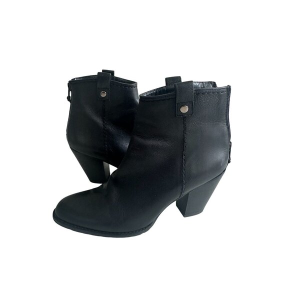 STUART WEITZMAN Black Leather Ankle Booties Boots Size 6.5 - Picture 6 of 10
